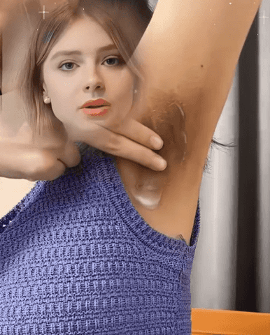 CREMA DE UREA MÁGICA ACLARADORA + OBSEQUIO REFRESCANTE FACIAL